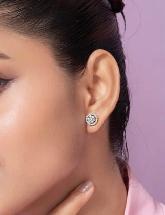 Matila Silver Moissanite Stud Earrings | 22KT Gold Vermeil-Yellow Gold