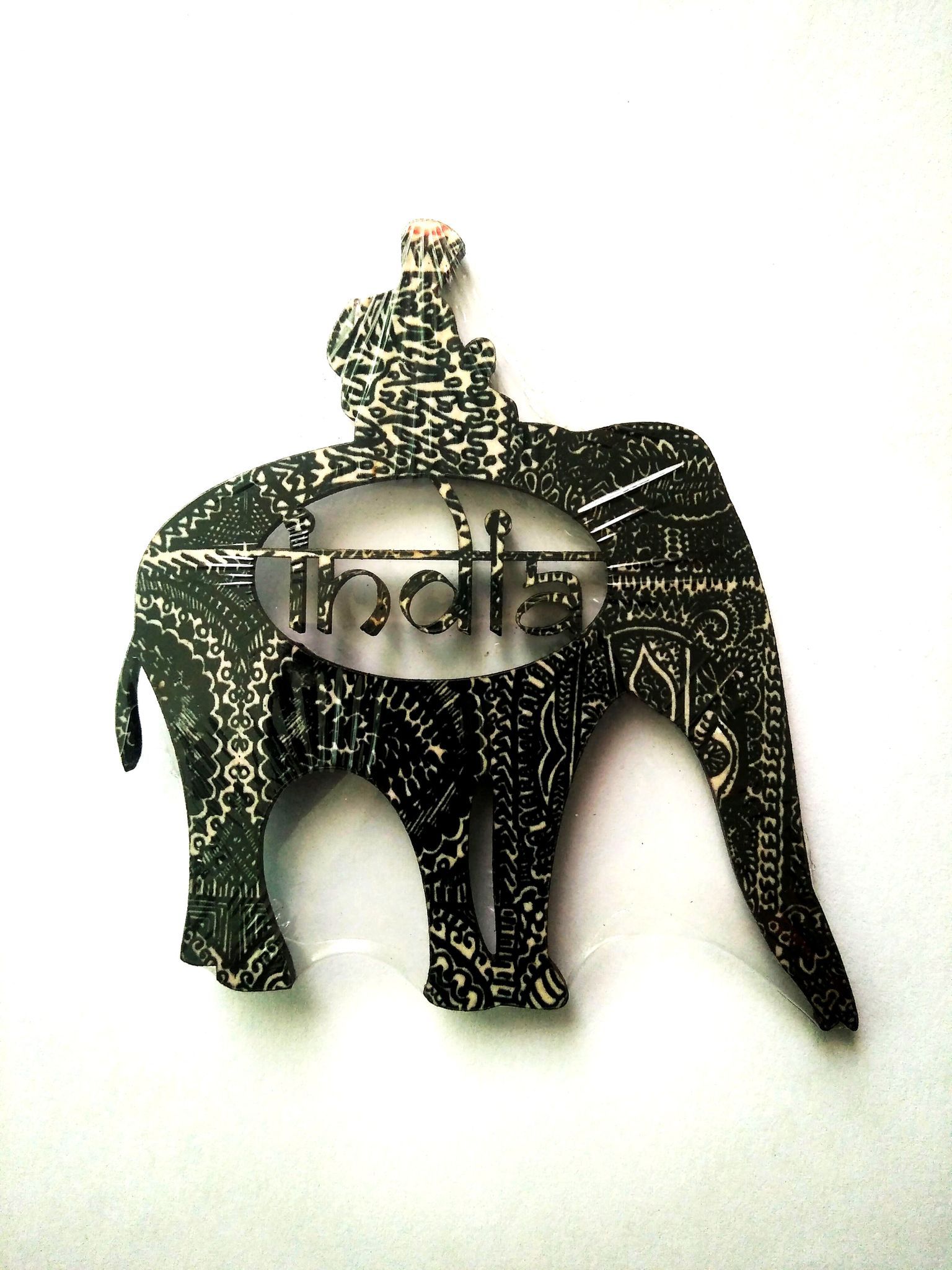 ILLU-GINATION ARTWORK FRIDGE MAGNET - ELEPHANT SHAPED