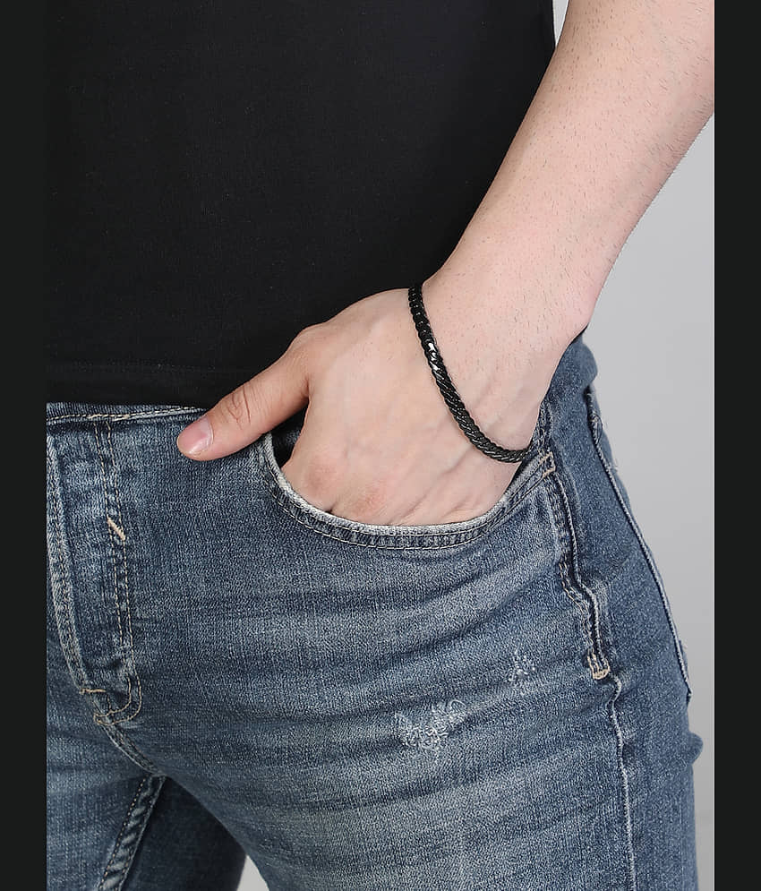 Thrillz Black Bracelet ( Pack of 1 )
