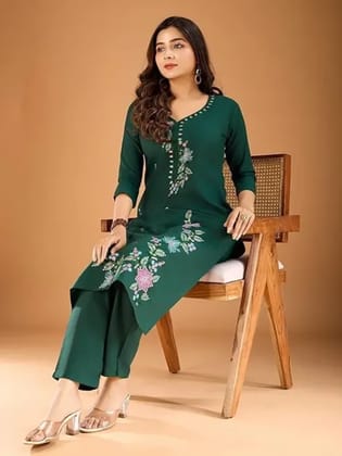 Vatudi Fashion Women Viscose Rayon Kurti Pant Set