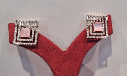 EARING AD
