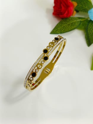 Stainless Steel Gold Plated Kada- STKD 4255