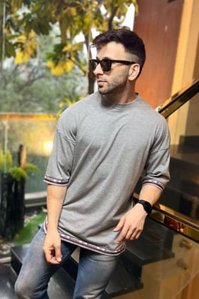 Oversized Grey Half Sleeve T-Shirt - S