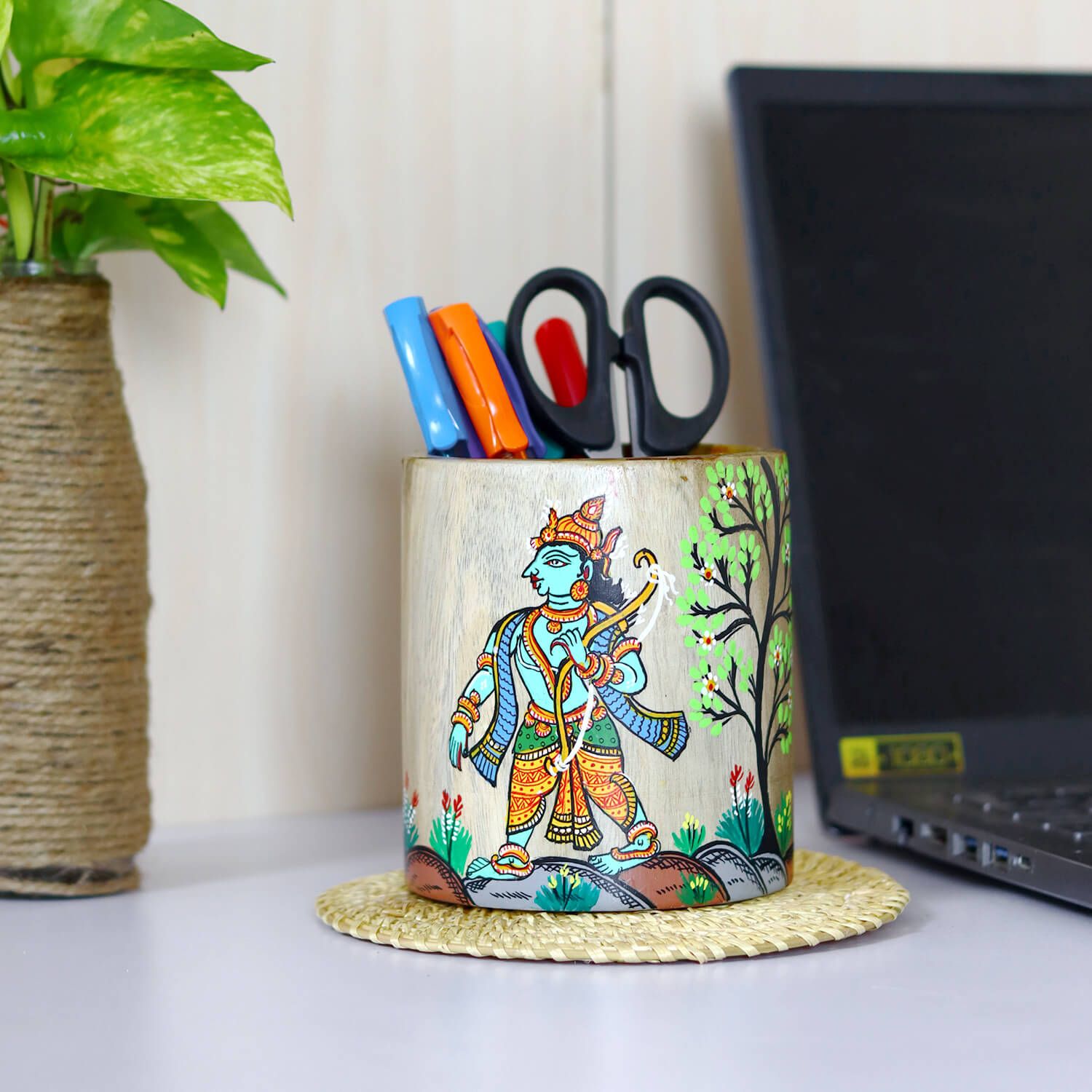 Wooden Pattachitra Pen / Pencil Stand