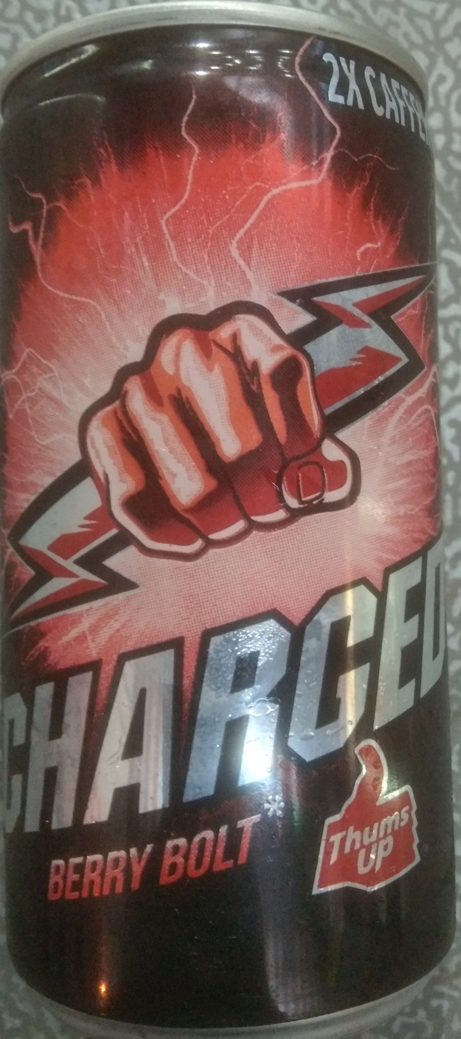 Thums up Charged berry bolt 180ml