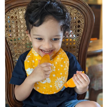 Malmal Cotton Bib - Nayantaara Yellow