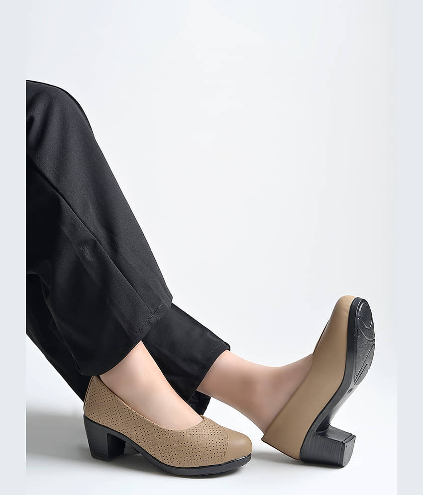 Shoetopia Beige Women's Pumps Heels