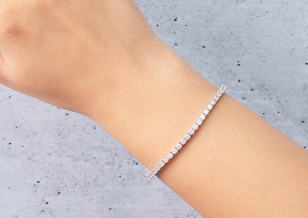 Charming Round Tennis Bracelet