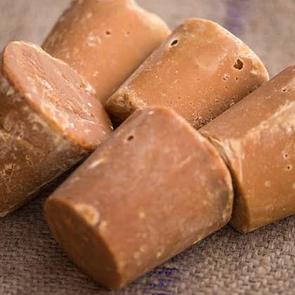 jaggery Blocks 1 kg ( No Adulteration)