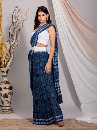 Indigo Paisley Motif Cotton Mulmul Saree