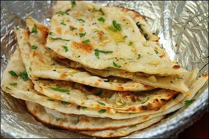 Butter Garlic Naan