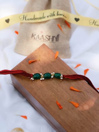 Kanan Red Rakhi-Green