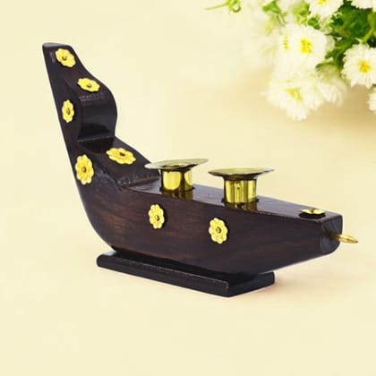 Traditional Snake Boat Candle Holder Traditional Snake Boat Candle Holder