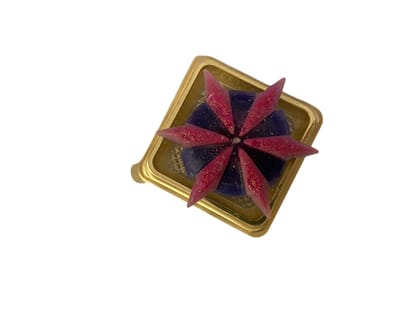 Star Edition Aromatic Candle - Elegant Star-Shaped Decorative Candle