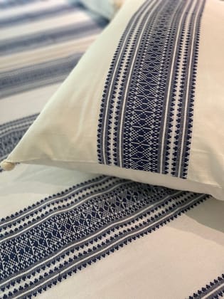 KRI India Ivory Ombré Pattern Striped Cotton Bedsheet Set | White & Royal blue  | 90x90 inches  | Wash & Care | 100% Cotton | Handcrafted in India. 100% organic & natural.
