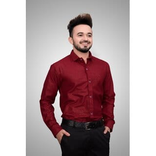 Baleshwar Men Red Solid Regular Fit Formal Shirt