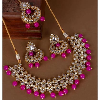 Pink Gold-Toned Brass-Plated Kundan Studded Beaded Jewellery