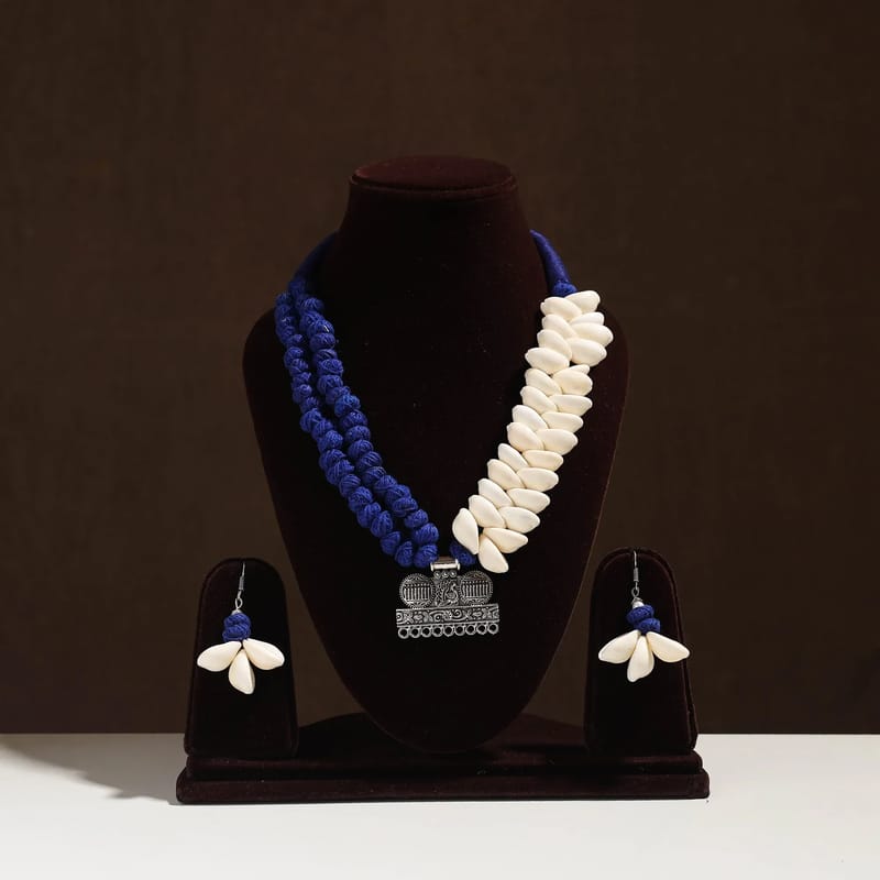 ... ...