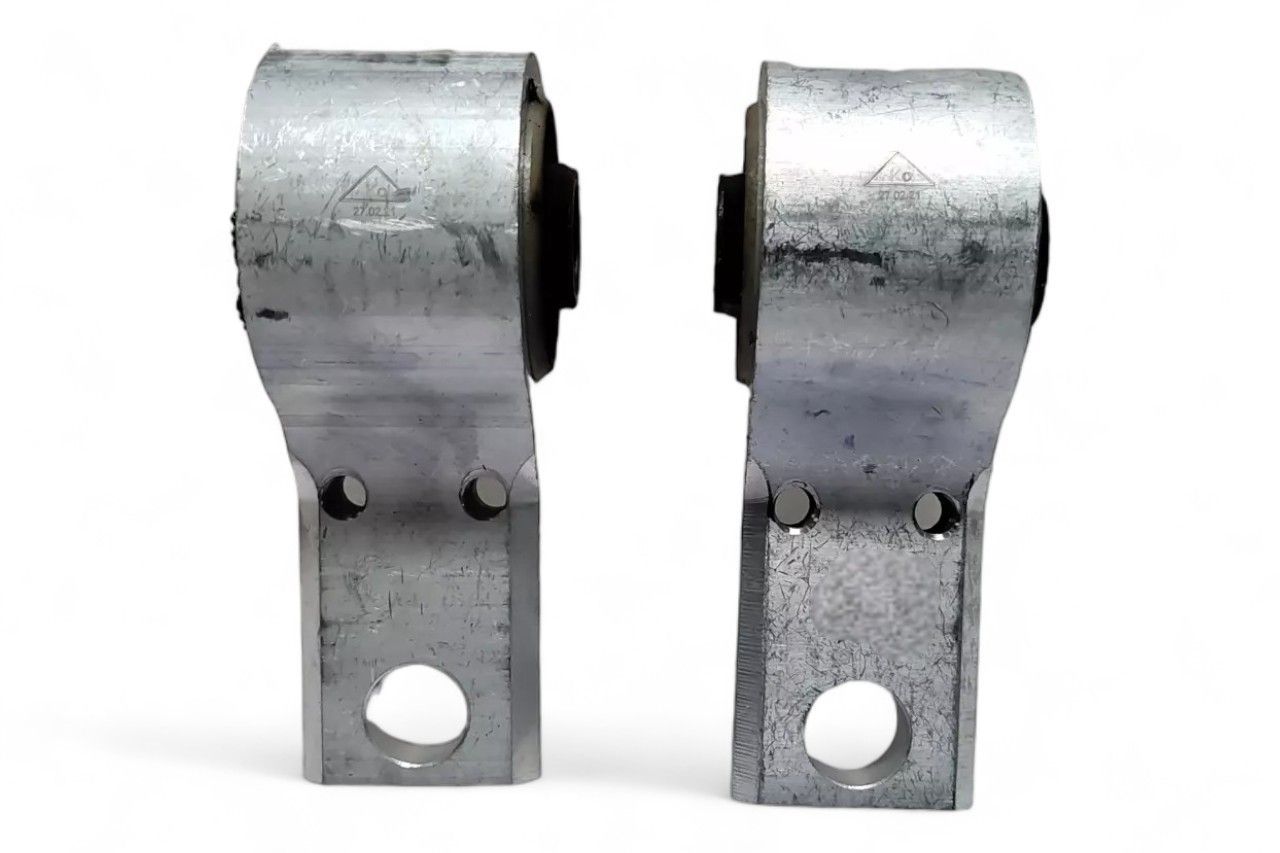 Autokoi Front Control Arm Bush Kit AV156413