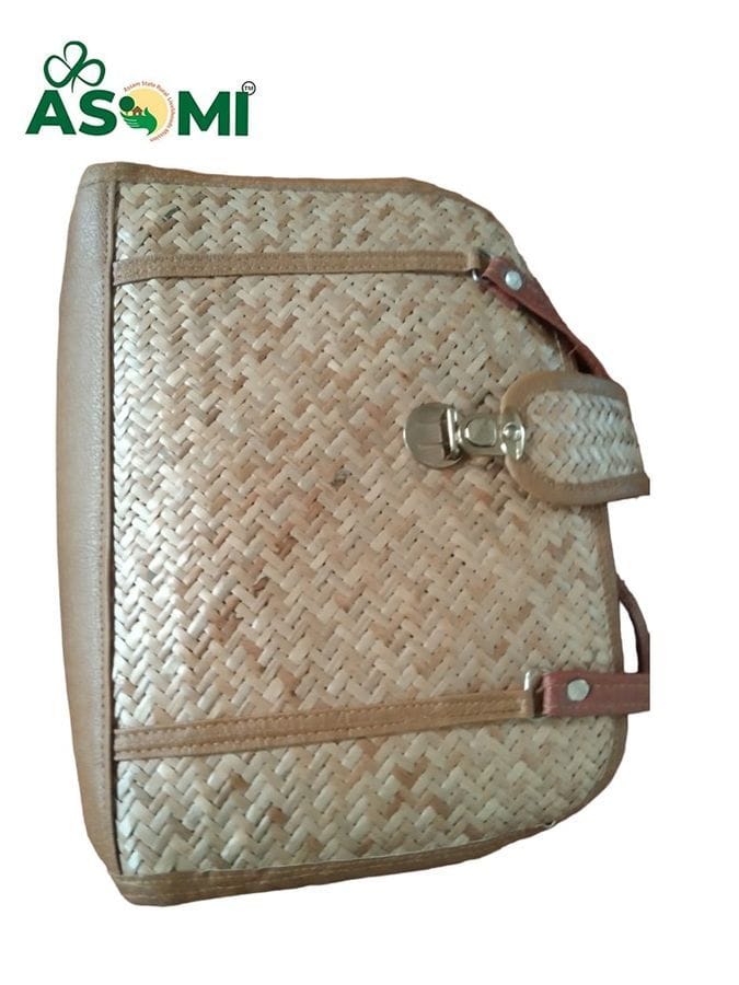 LADIES HAND BAG (BAMBOO )