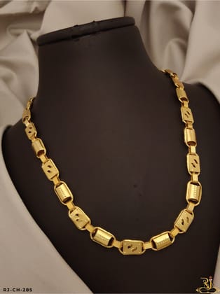 Royal Look and Attractive Designed Gold Plated Indo Chain For Mens-s-CH-285