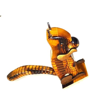 PETERS PENCE - Animal Showpiece 15 cm