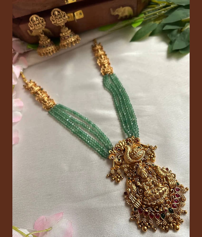 ROFARWORD Gold Brass Necklace Set ( Pack of 1 )