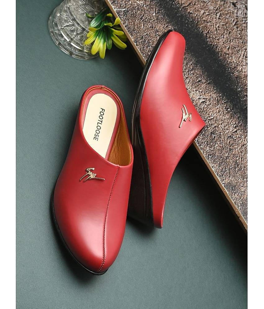 Footloose Maroon Women's Mules