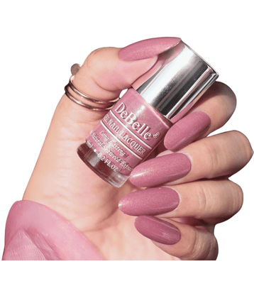 DeBelle Classy Chloe Glitter Nail Polish 6 ( Pack of 1 )