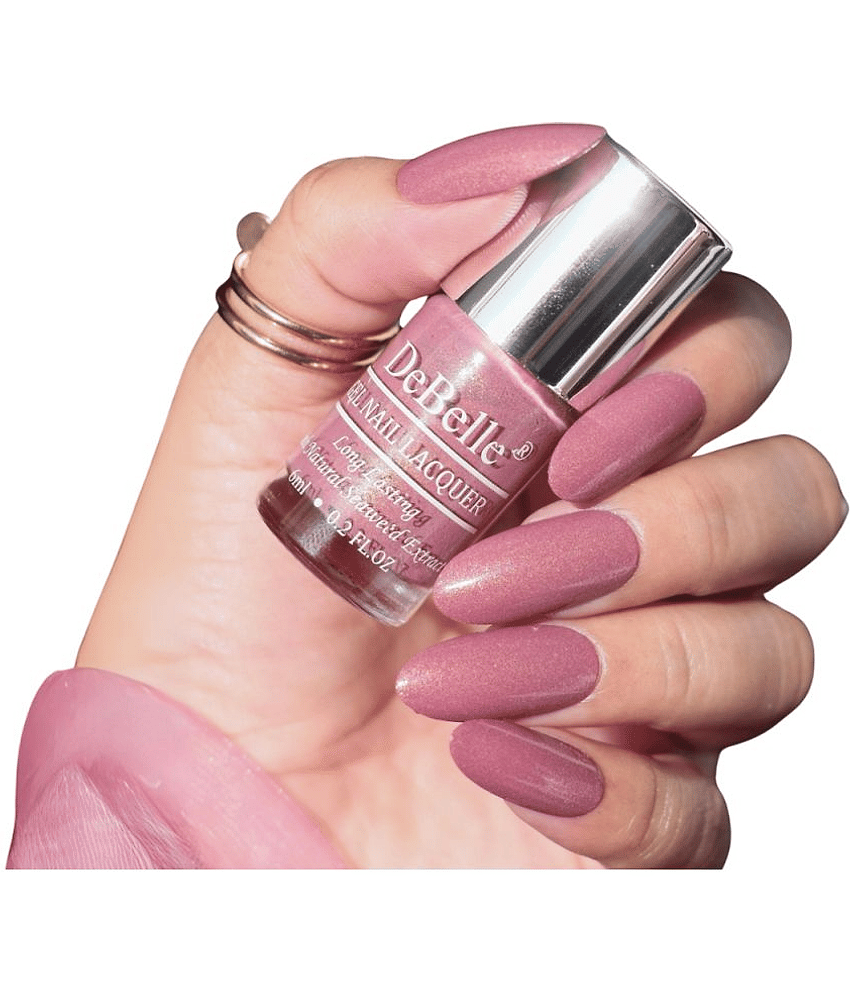 DeBelle Classy Chloe Glitter Nail Polish 6 ( Pack of 1 )