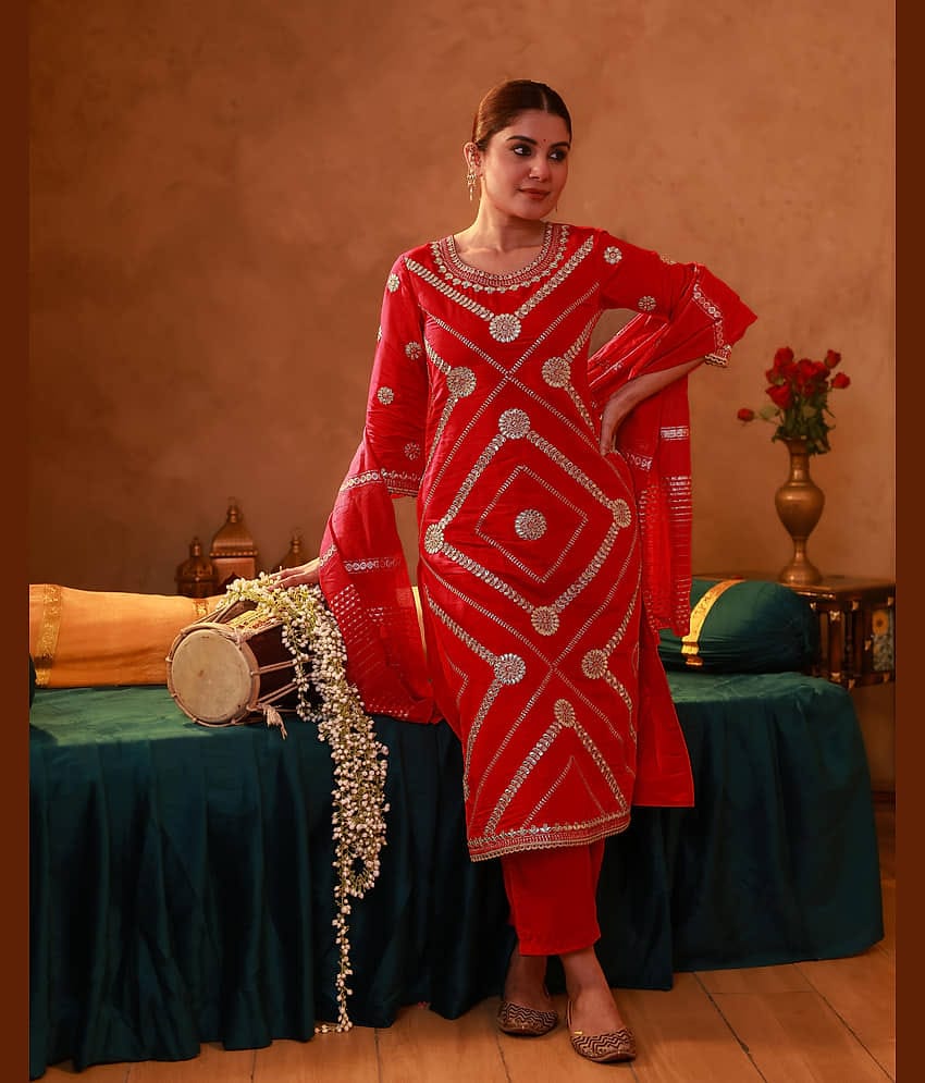 Juniper Women Viscose Embroidered Straight Kurti With Pants ( Magenta )