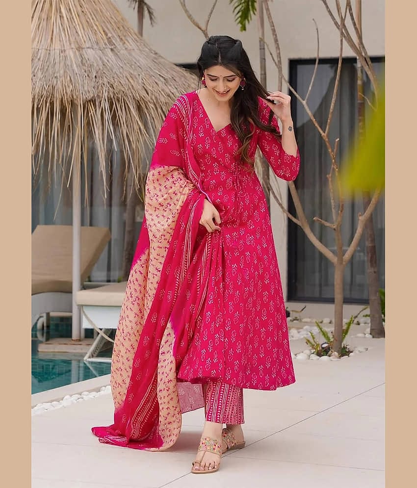 kedar fab Women Rayon Printed Angrakha Kurti With Palazzo ( Pink )