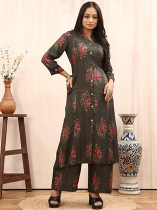 PIRRA DESIGNS Women Floral Printed Regular Kurta with Trousers
