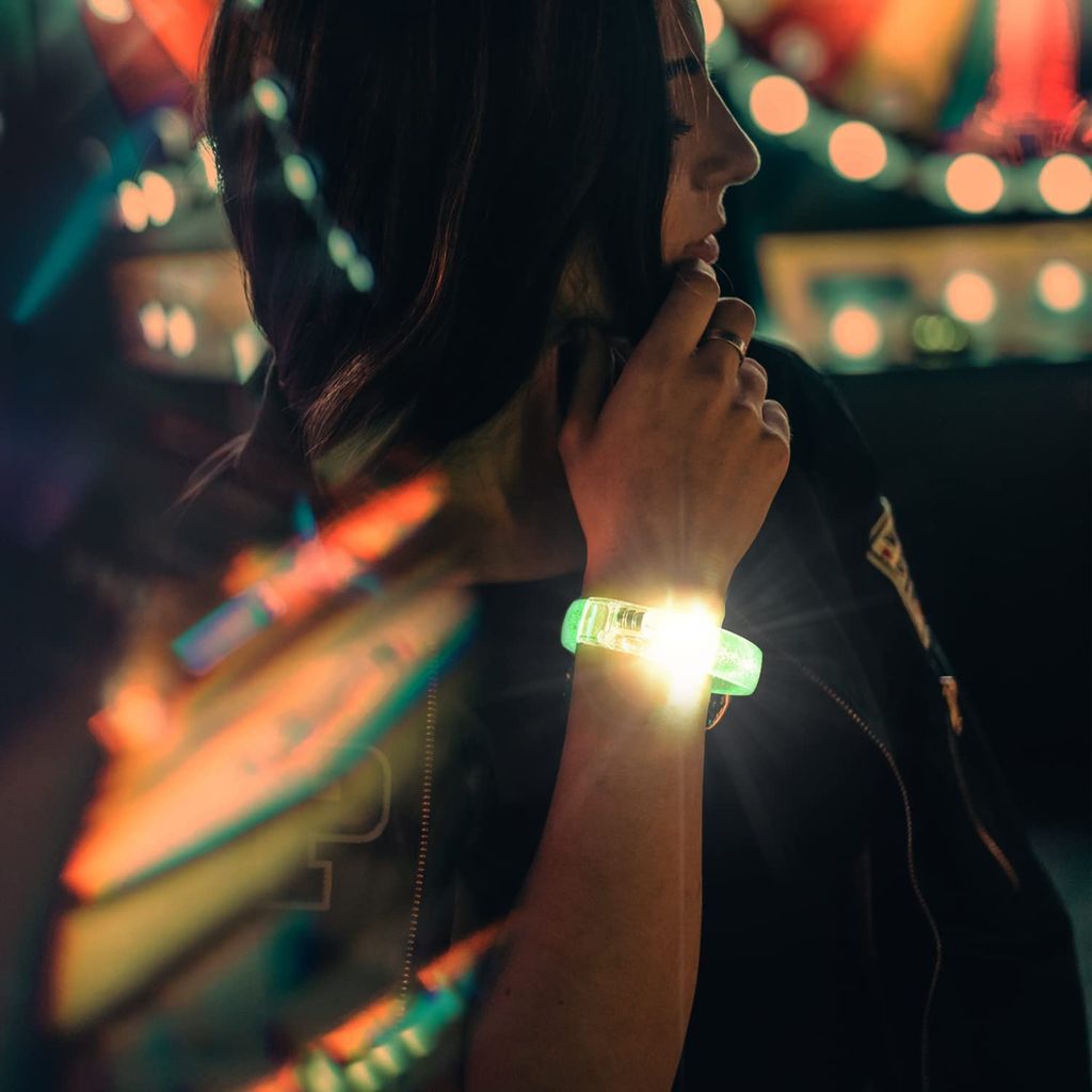 LED Wrist band Multicolor - 1 PC