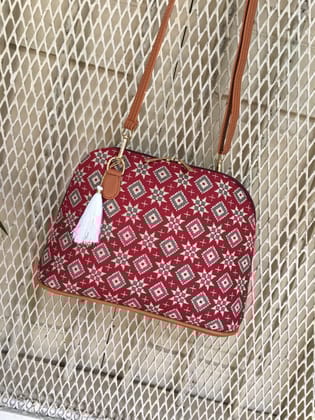 Fioni  - Maroon Grey Patola - Sling Bag