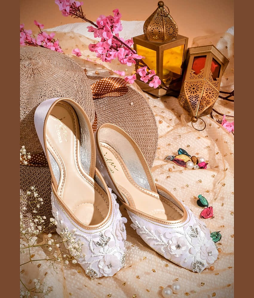 JM Looks White Women's Ethnic Ballerinas