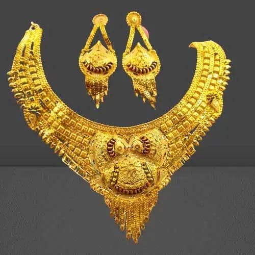 Luxurious Gold-Plated Indian Necklace Set