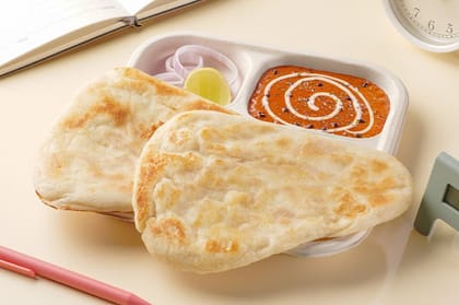 Dal Makhani & Naan Lunchbox