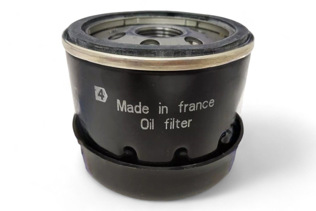Mahindra Oil Filter AV503480