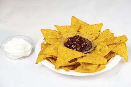 Nachos With Salsa