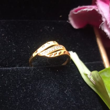 Exquisite Gold Plated Ring for Women – Sparkling Zircon, Adjustable Fit, Luxury Jewelry