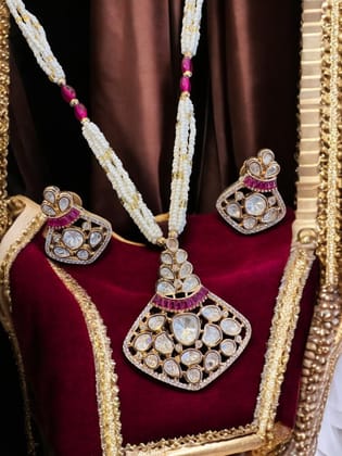 Pearl and Pink Stone Necklace Set in Gold By Dia Art Jewels