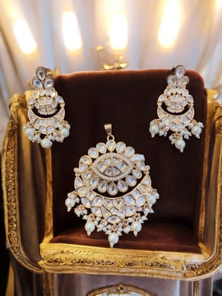  Pearl and Kundan Chandbali Earrings with Pendant Set