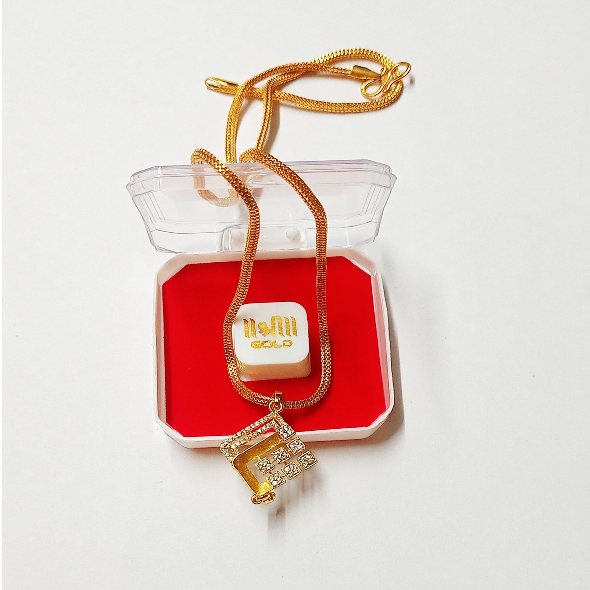 Gold-Plated Pendant With Chain With Gold Plating Chain For Women