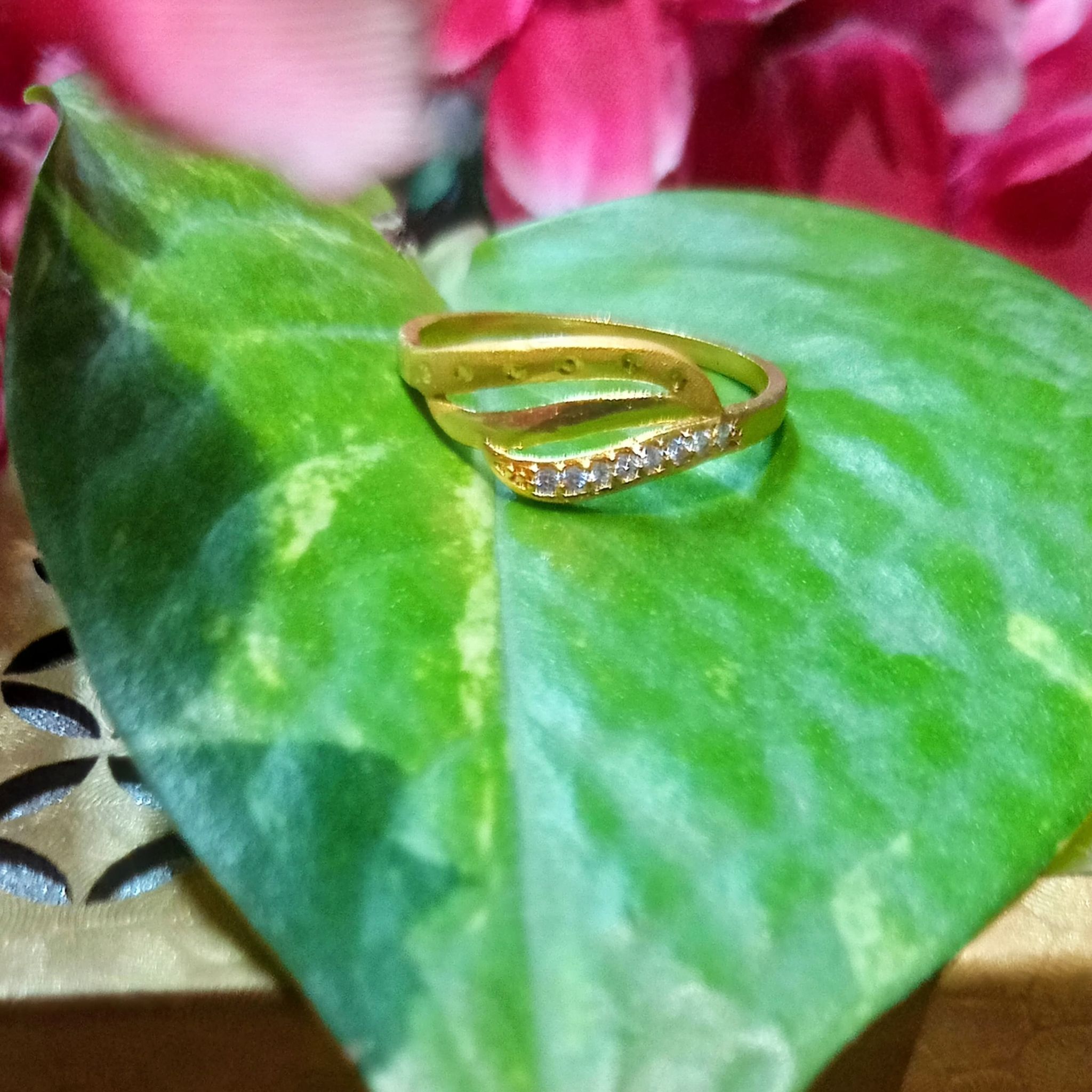 Timeless Sophistication Gold Plated Solitaire Ring for Women – Classic Design & Adjustable Fit