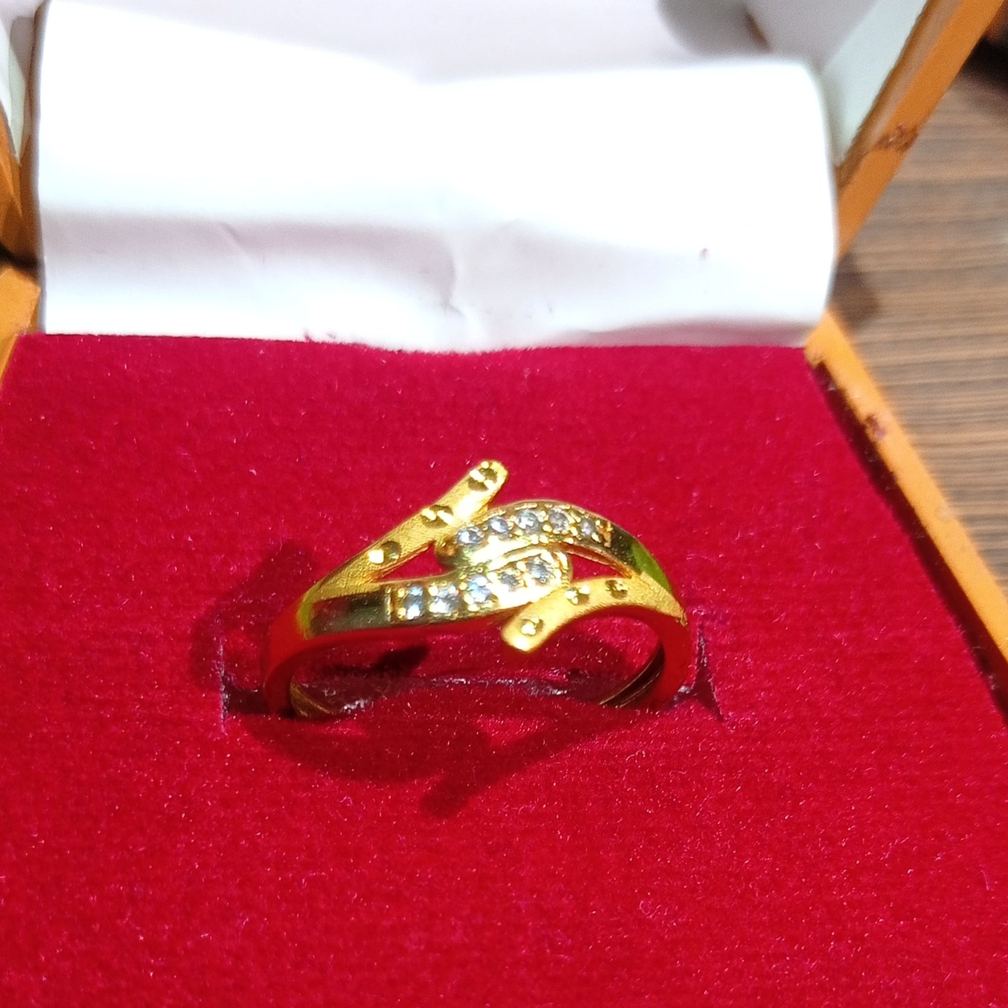 Gold Plated Ring for Women – Sleek & Stylish Design