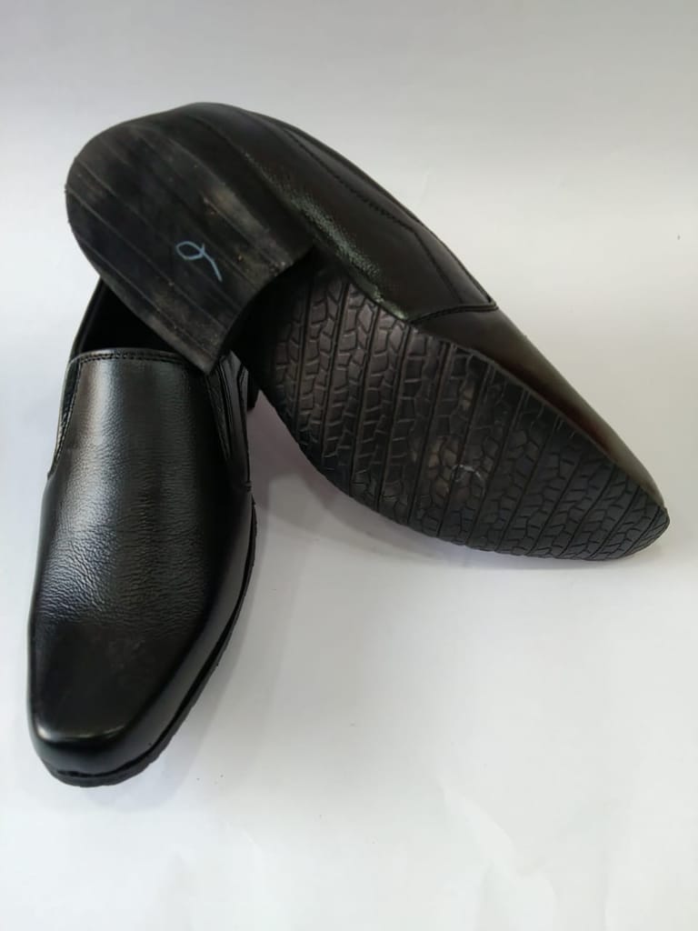 Trendy Men Men's Black Slip-On Formal Shoes 2025 at ShopCircuit | ONDC Trendy Men Men's Black Slip-On Formal Shoes 2025 at ShopCircuit | ONDC
