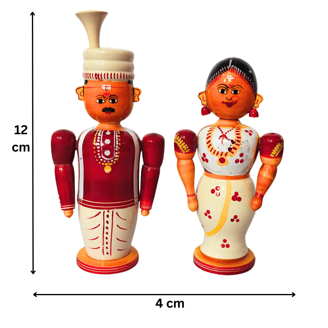 Wooden Bride and Groom Showpiece Dolls