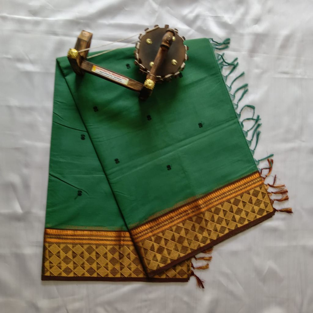 Pure Cotton Saree with Blouse Green color
