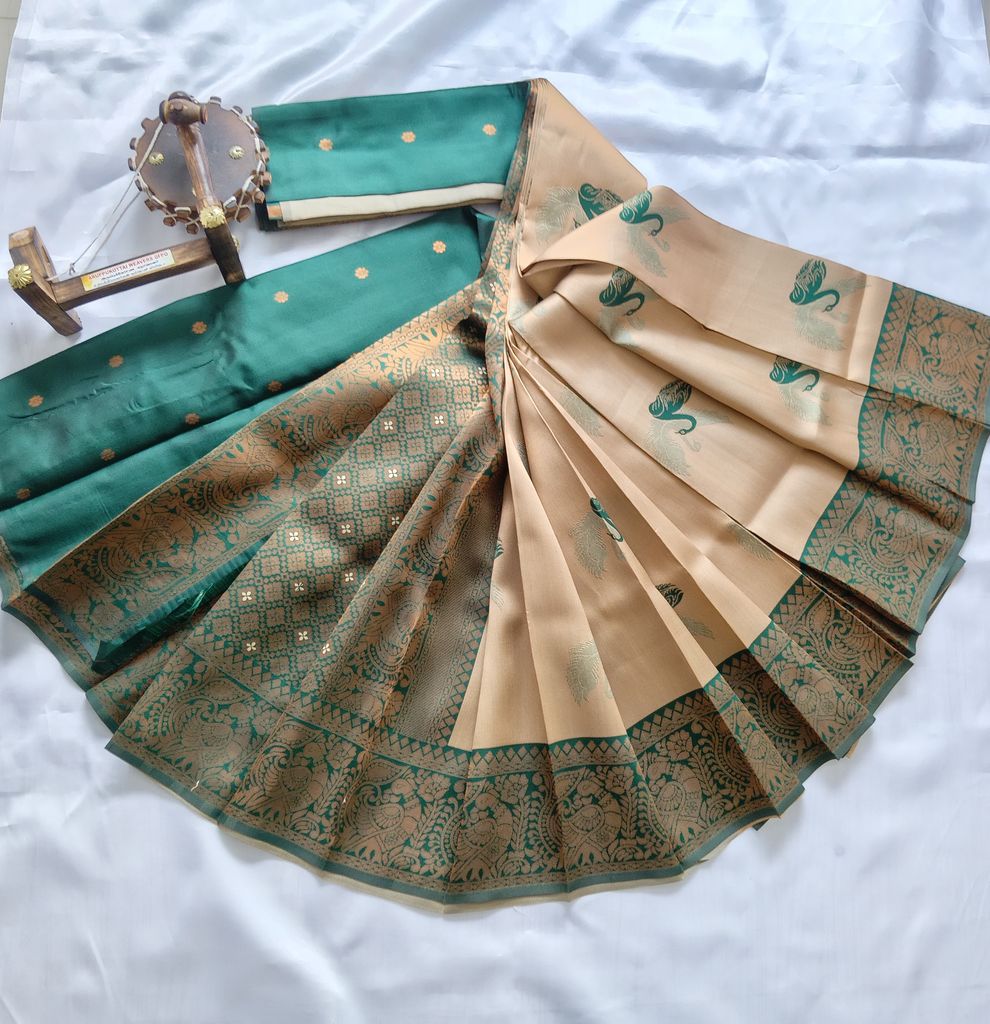 Kubera Silk Cottton Saree with Blouse Gold colour